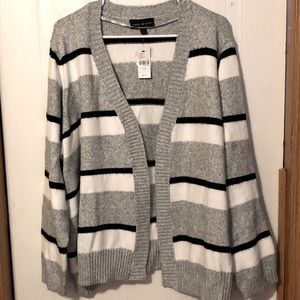 Lane Bryant Cardigan SZ 22/24